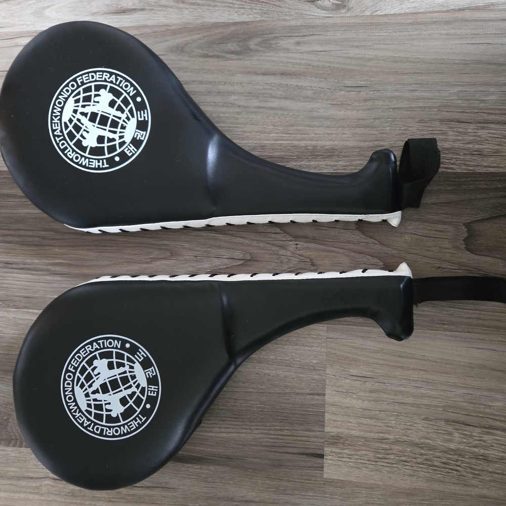 Black Taekwondo Kicking Pads